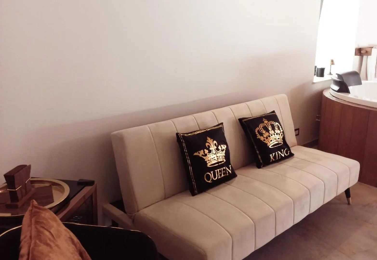 Regina Bianca Luxury Rooms Noto Affittacamere