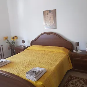 Da Natallia Bed & Breakfast Ronco allʼAdige